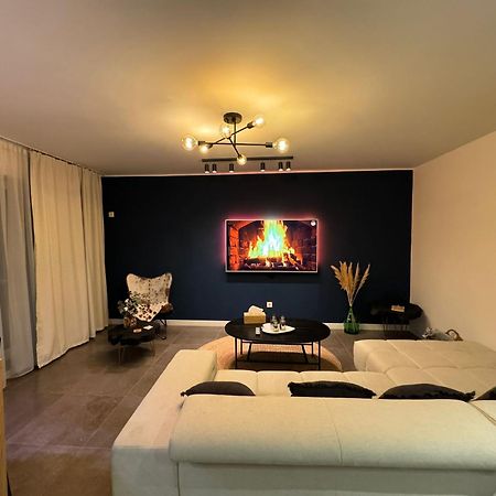 Chill Vibes Apartment Braşov Extérieur photo